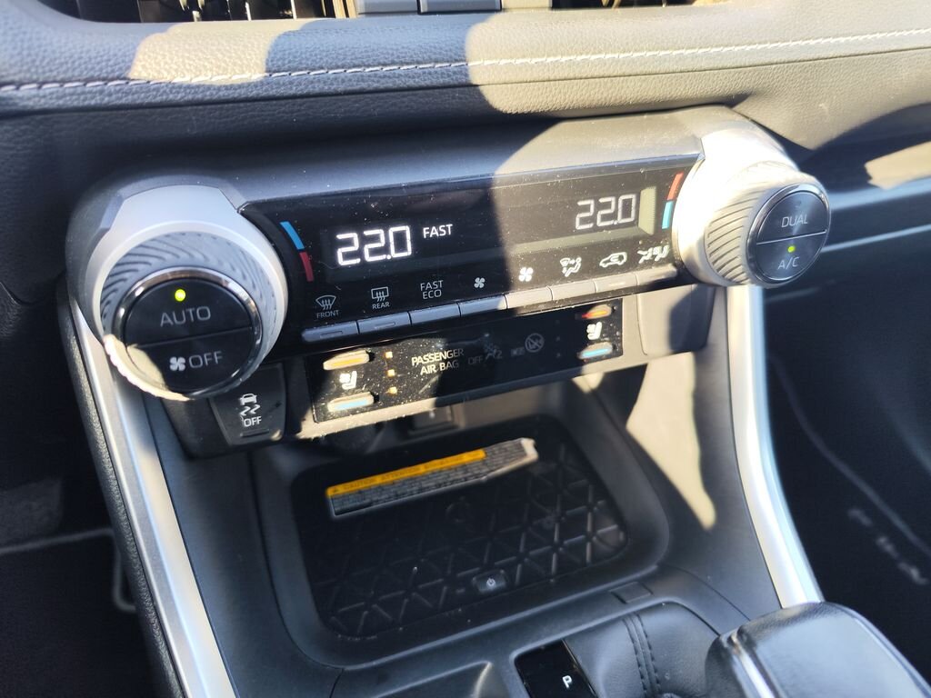 Toyota RAV4 SUV 2,5 l 163 kw