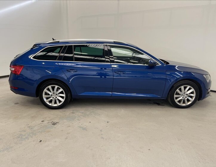Škoda Superb Kombi 2,0 l 110 kw