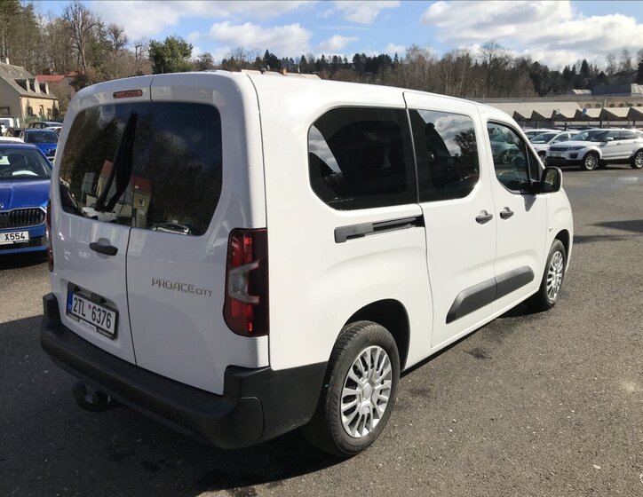 Toyota ProAce City Verso Kombi 1,5 l 75 kw