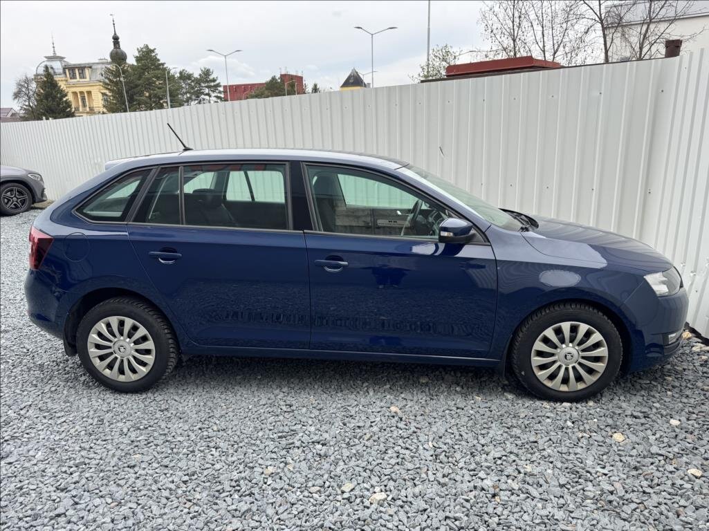 Škoda Rapid Hatchback 999,0 70 kw