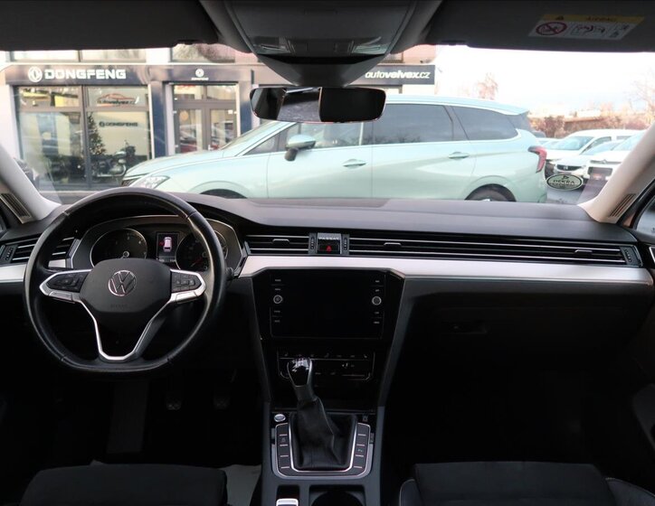 Volkswagen Passat 18