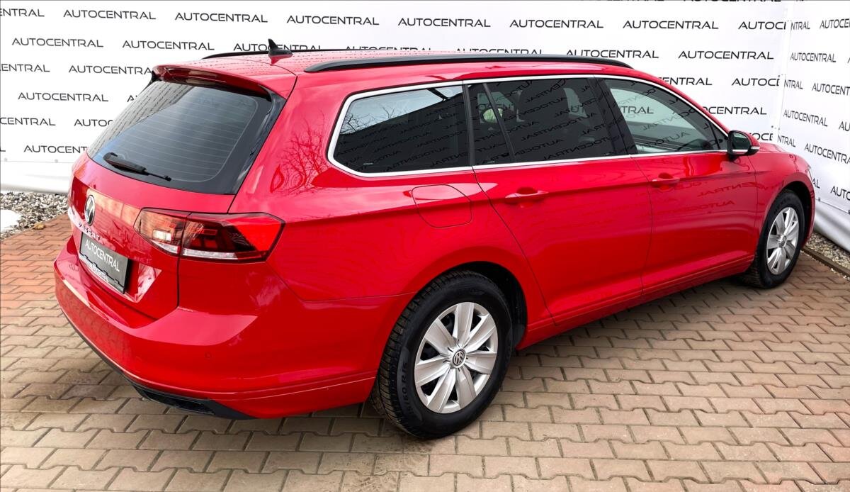 Volkswagen Passat Kombi 2,0 l 90 kw