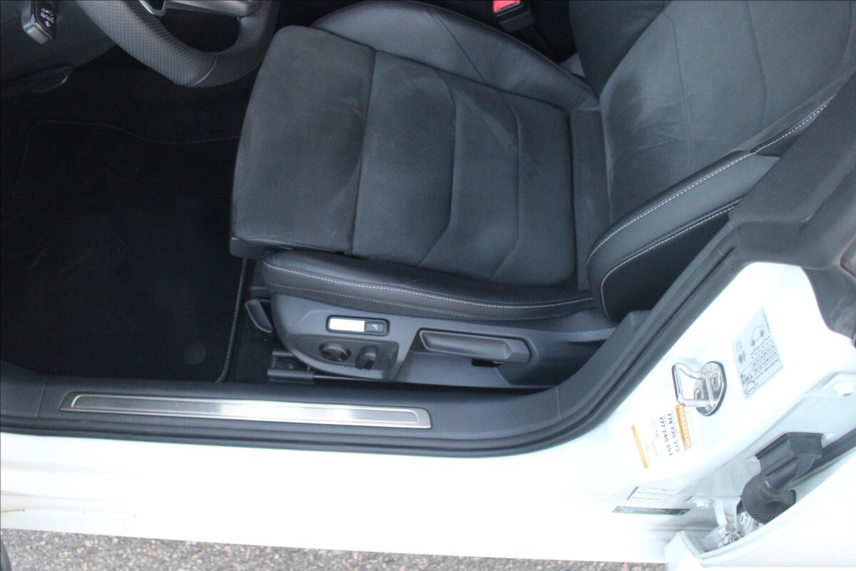 Volkswagen Arteon Liftback 2,0 l 147 kw