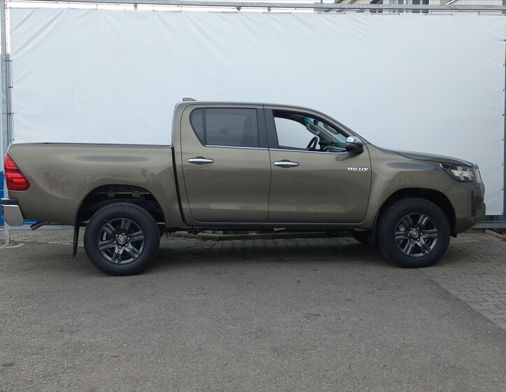 Toyota Hilux Pick-up 2,8 l 150 kw