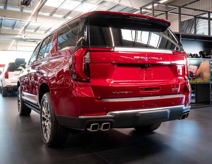 GMC Yukon SUV 6,2 l 313 kw