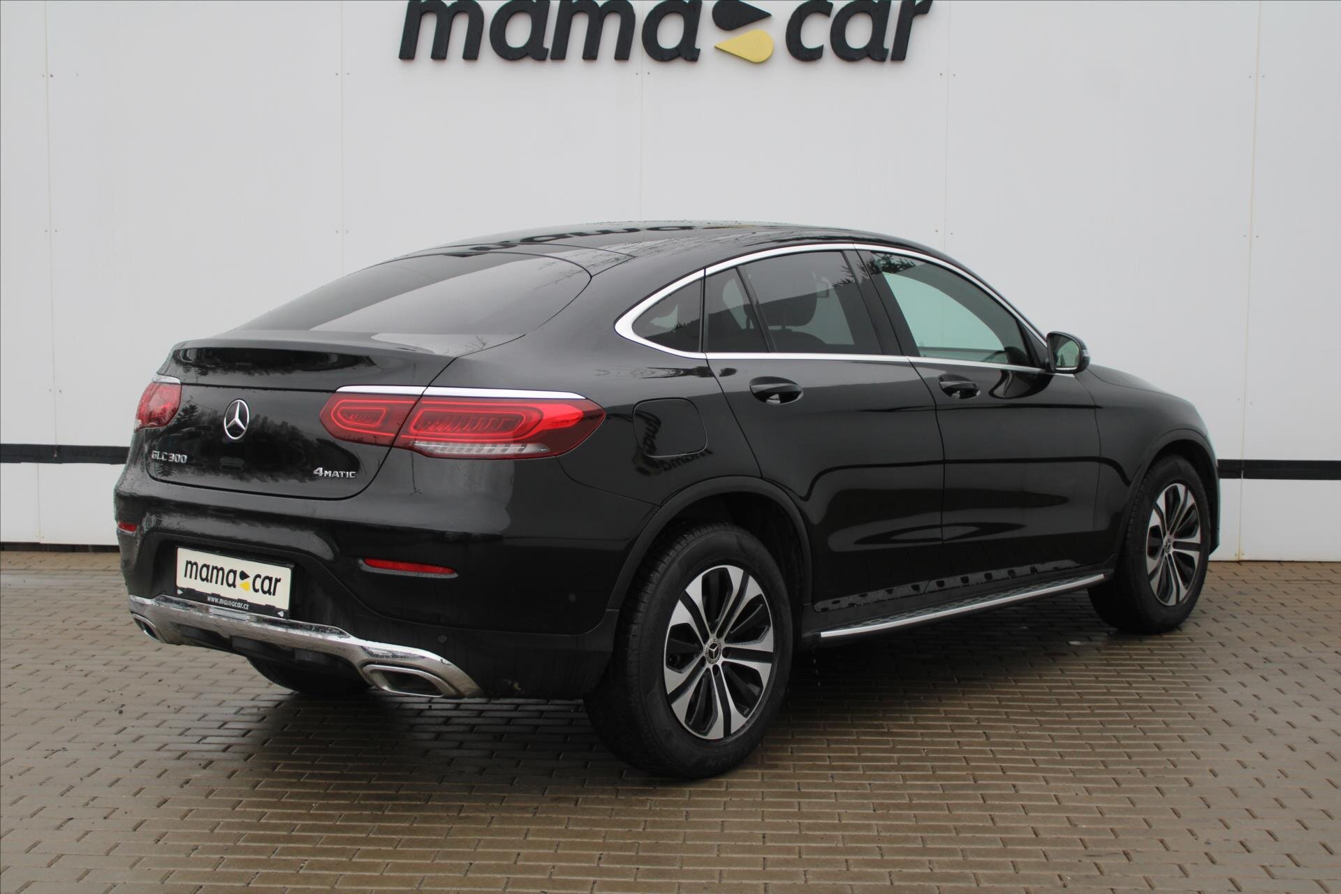 Mercedes-Benz GLC SUV 2,0 l 190 kw