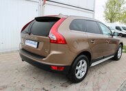 Volvo XC60 SUV / Terénní 2,4 l 129 kw