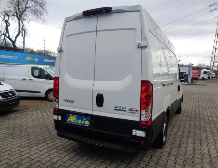 Iveco Daily Ostatní 2,3 l 115 kw