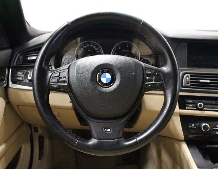 BMW Řada 5 Sedan / Limuzína 3,0 l 150 kw