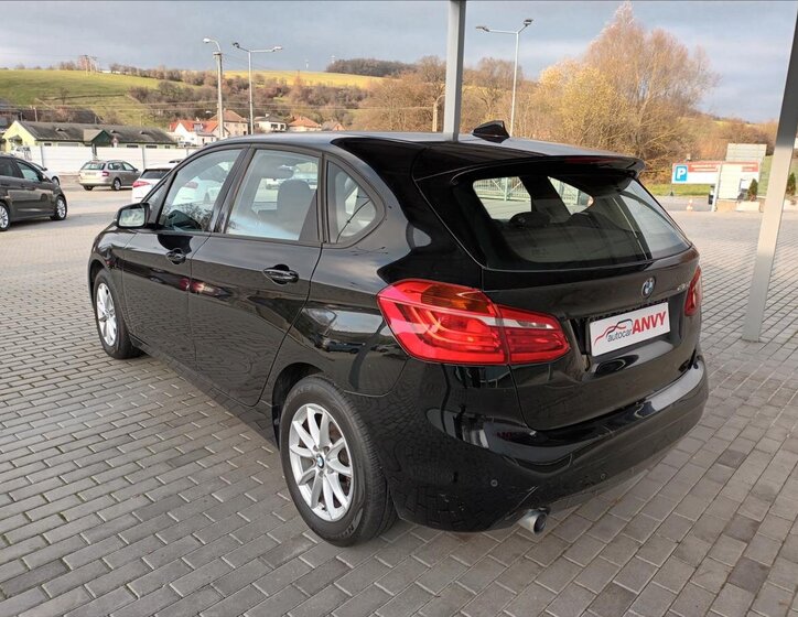 BMW Řada 2 Kombi 1,5 l 85 kw