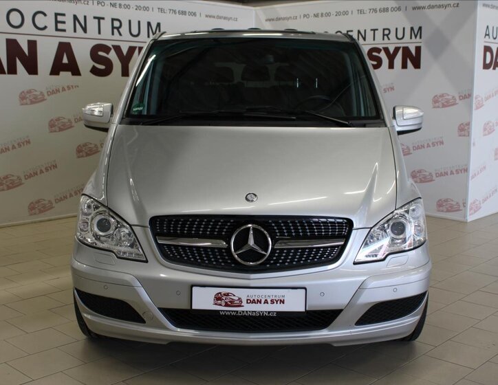 Mercedes-Benz Viano Kombi 3,0 l 165 kw