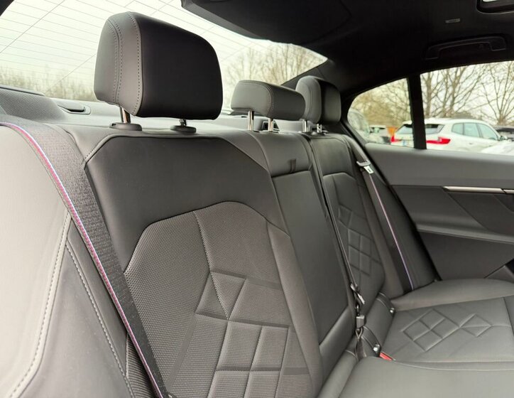 BMW Řada 5 Sedan / Limuzína 3,0 l 210 kw