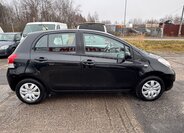Toyota Yaris 26