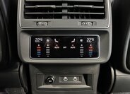 Audi SQ8 SUV / Terénní 4,0 l 373 kw