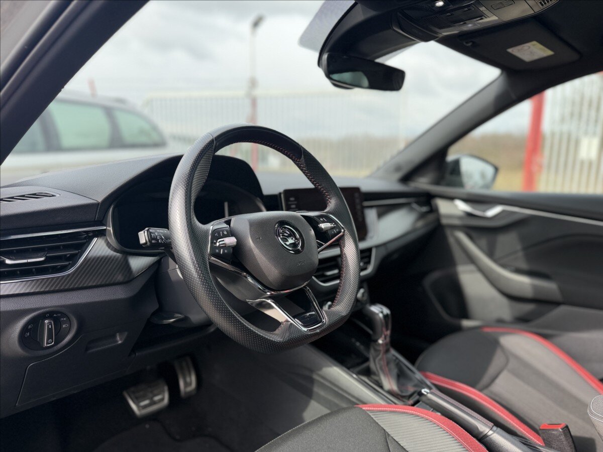 Škoda Kamiq SUV / Terénní 1,5 l 110 kw