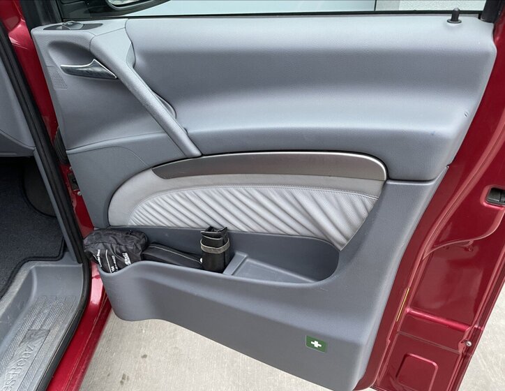 Mercedes-Benz Viano 19