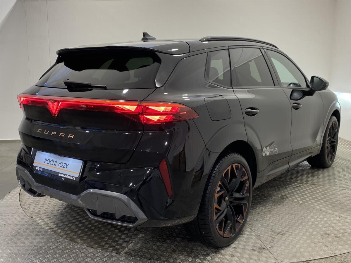 Cupra Terramar SUV 1,5 l 200 kw
