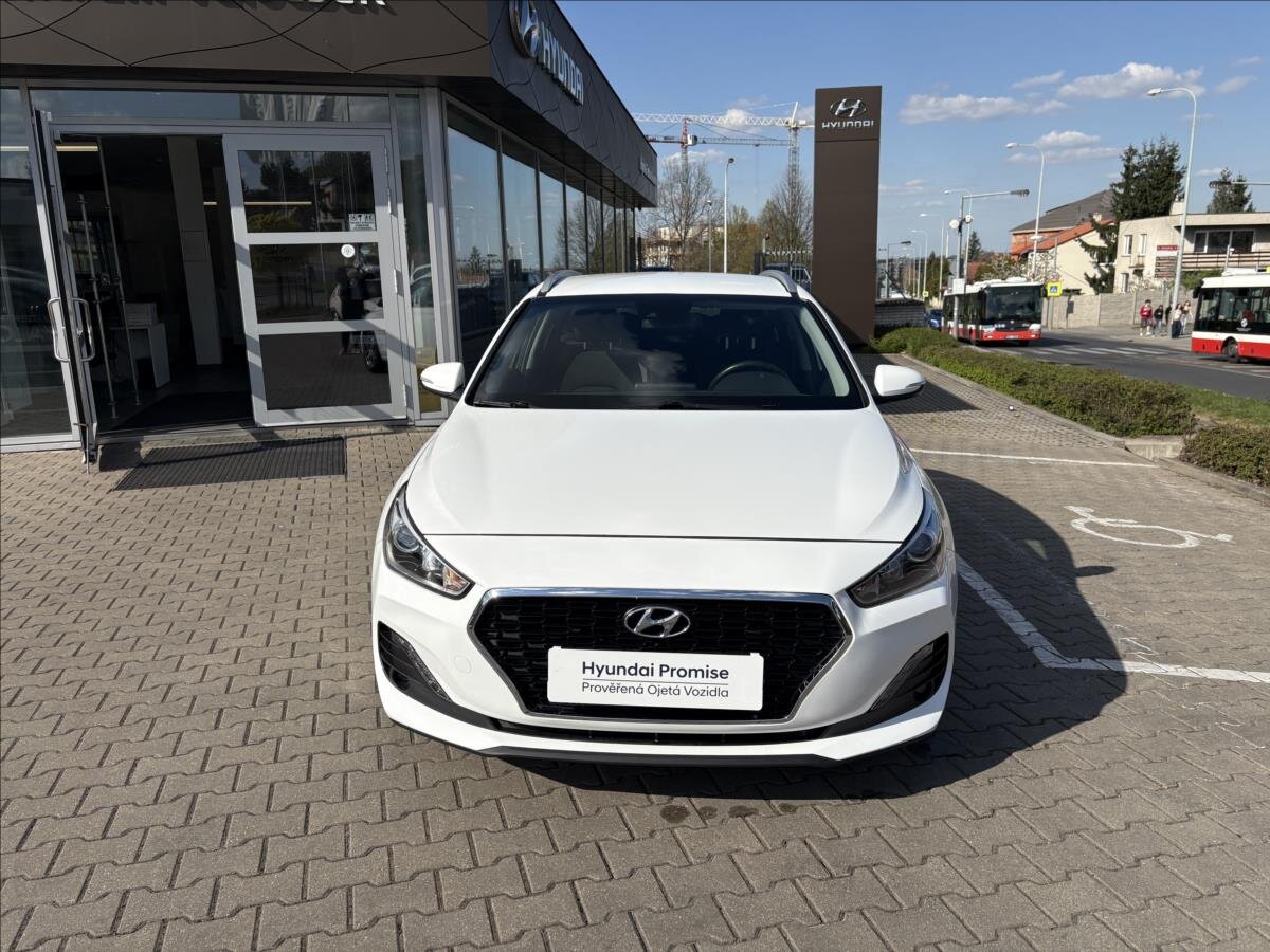 Hyundai i30 Kombi 1,4 l 103 kw