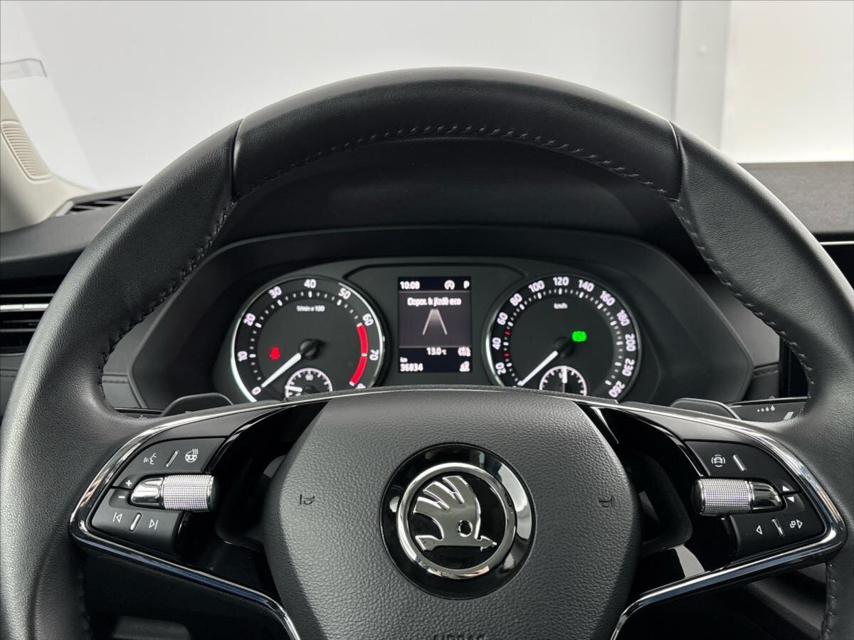 Škoda Octavia Liftback 1,5 l 110 kw