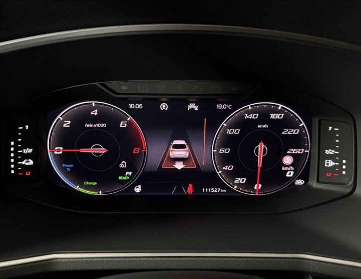 Seat Tarraco SUV / Terénní 1,4 l 180 kw