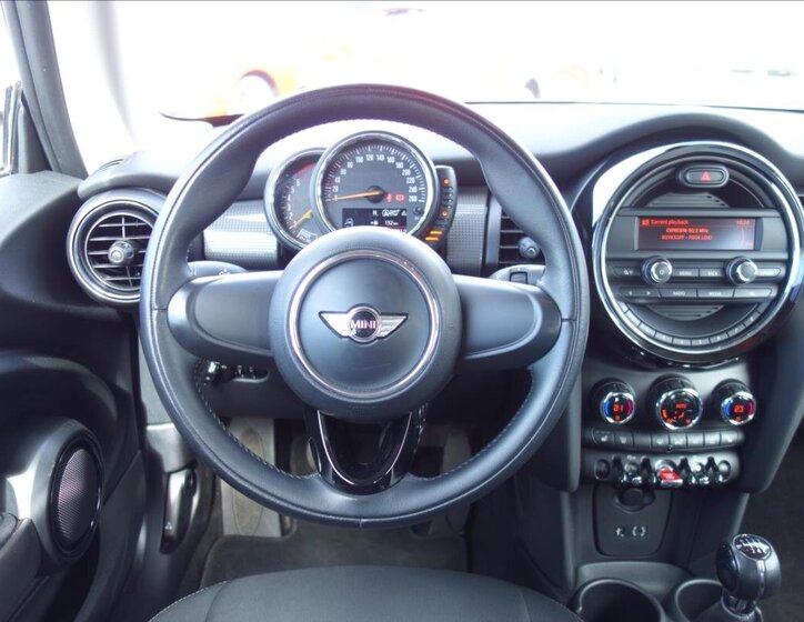 Mini One Hatchback 1,2 l 75 kw