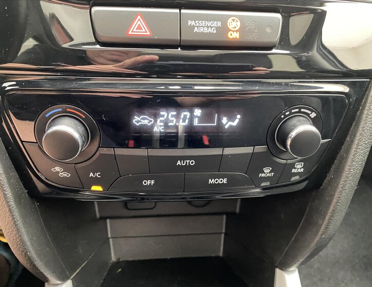 Suzuki Vitara SUV / Terénní 1,6 l 88 kw