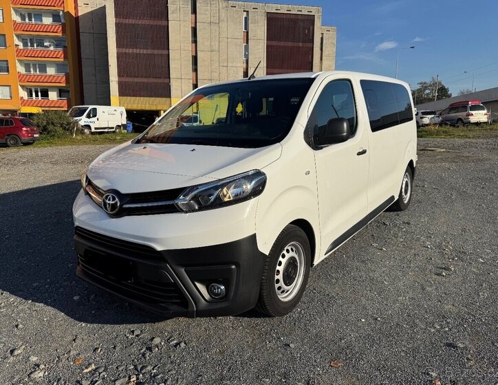 Toyota ProAce VAN-Minibus 1,5 l 88 kw