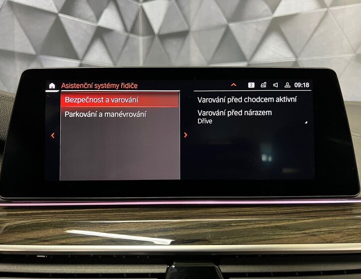 BMW Řada 5 Sedan / Limuzína 3,0 l 250 kw