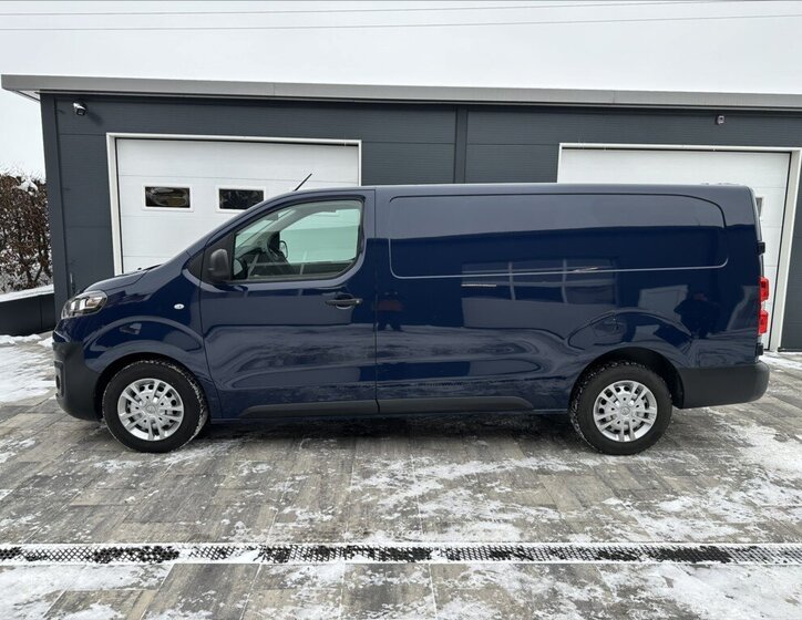Opel Vivaro 9