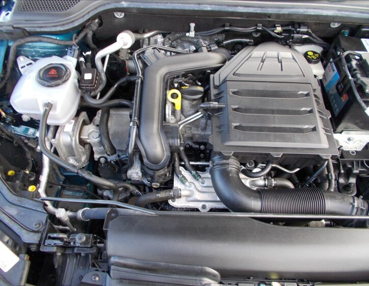 Škoda Kamiq SUV 999,0 85 kw