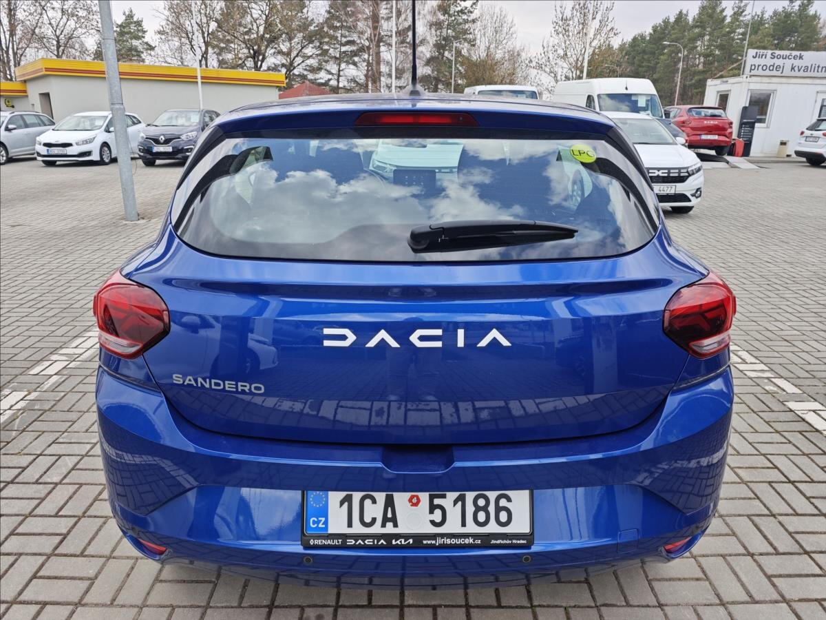 Dacia Sandero Hatchback 999,0 67 kw