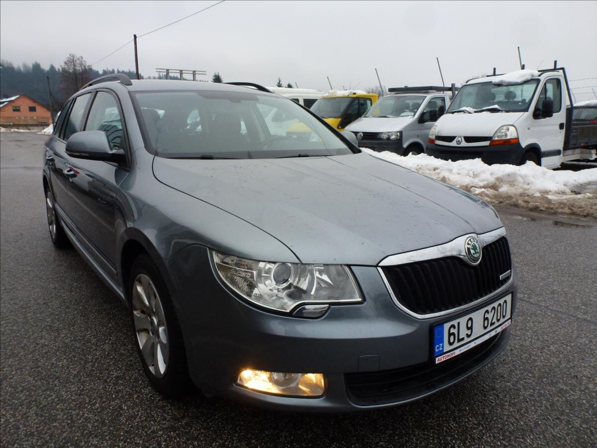 Škoda Superb Kombi 1,6 l 77 kw