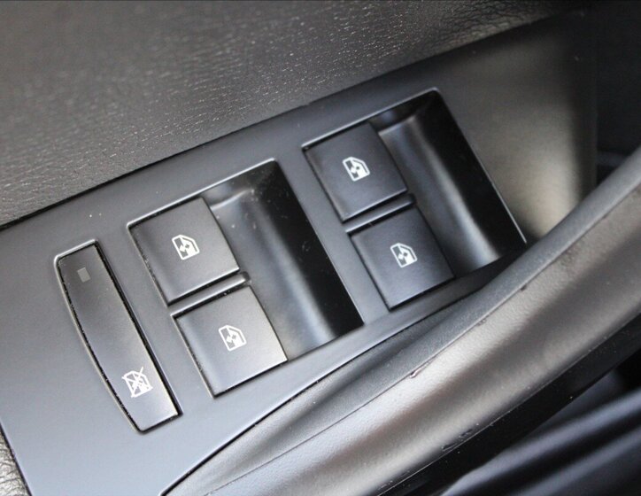 Opel Astra Kombi 2,0 l 121 kw