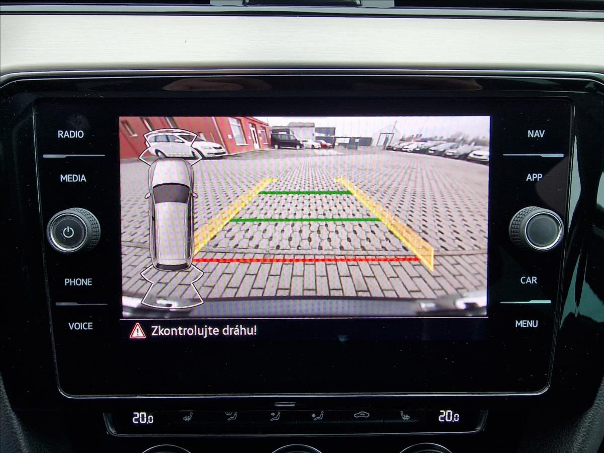 Volkswagen Passat Kombi 2,0 l 110 kw