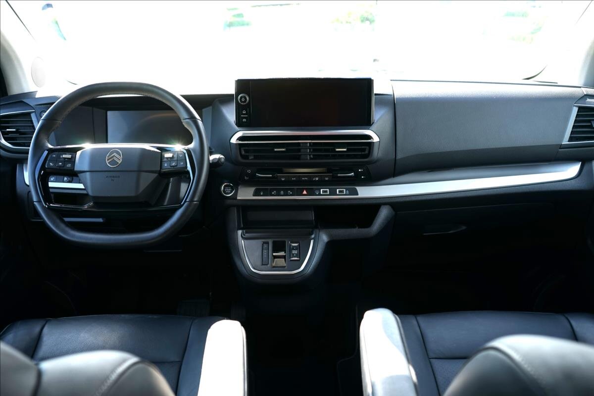 Citroën SpaceTourer MPV 2,2 l 133 kw