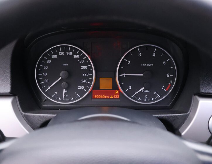 BMW Řada 3 Sedan / Limuzína 2,0 l 110 kw