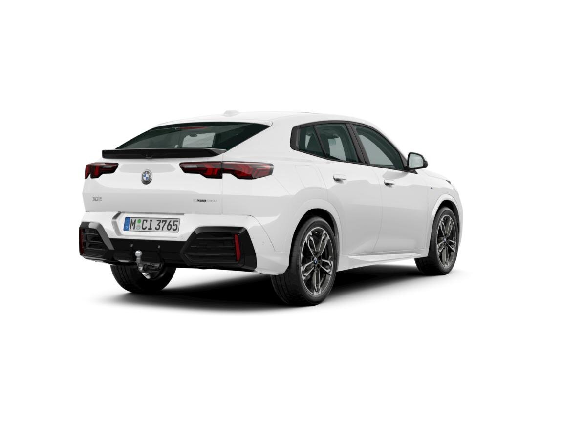 BMW X2 SUV / Terénní 1,5 l 125 kw