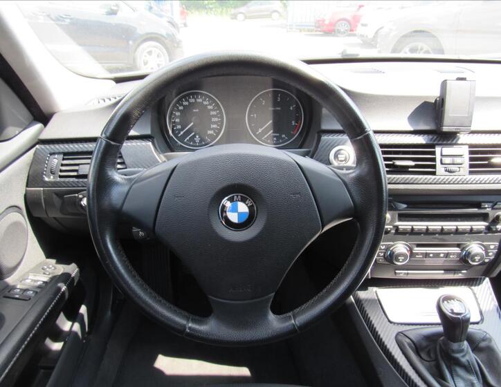 BMW Řada 3 12