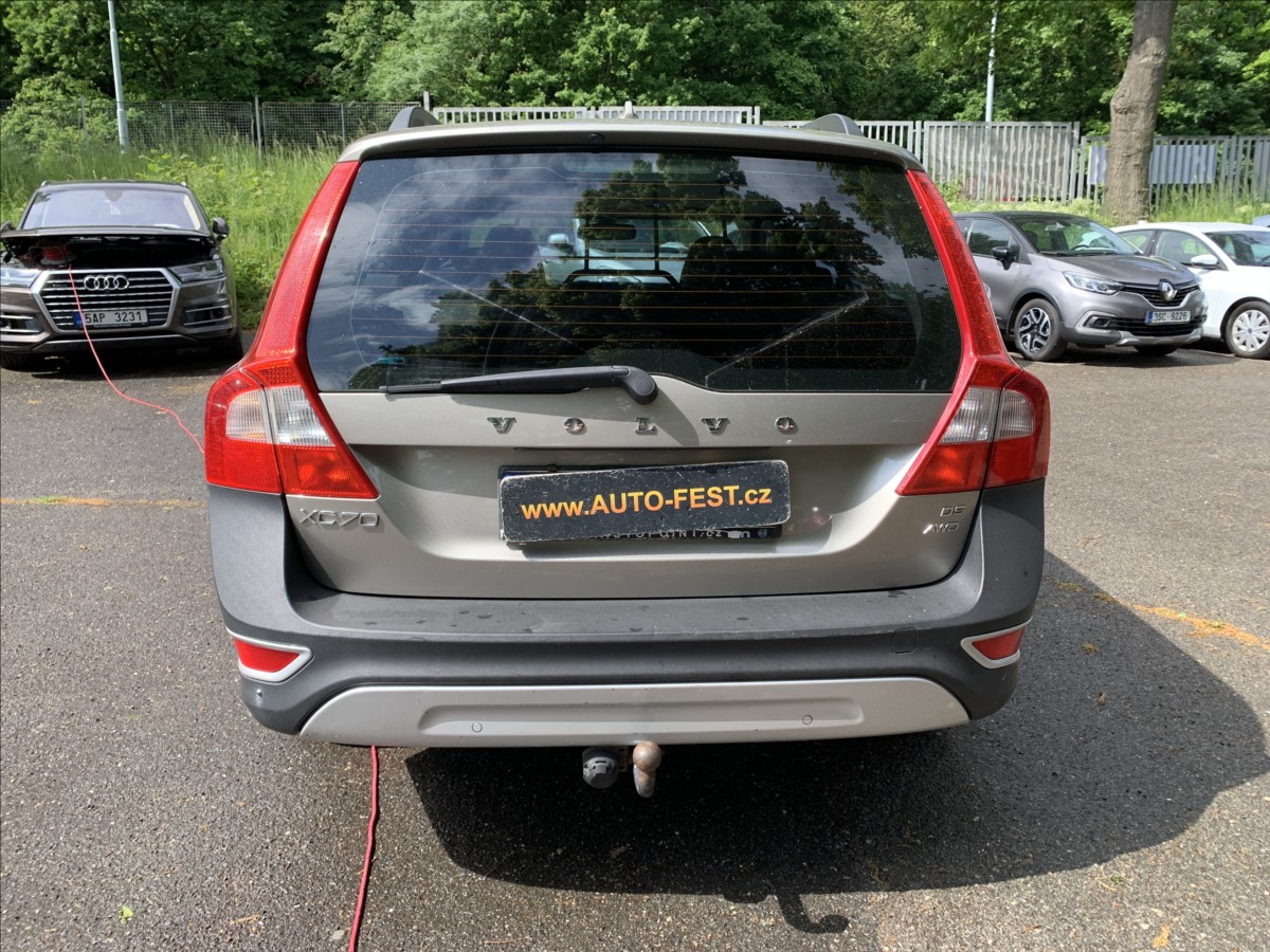 Volvo XC70