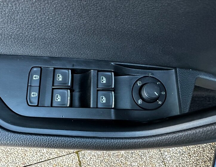 Škoda Superb Kombi 2,0 l 110 kw