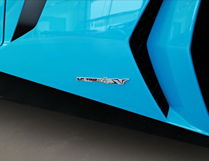 Lamborghini Aventador Kupé 6,5 l 552 kw