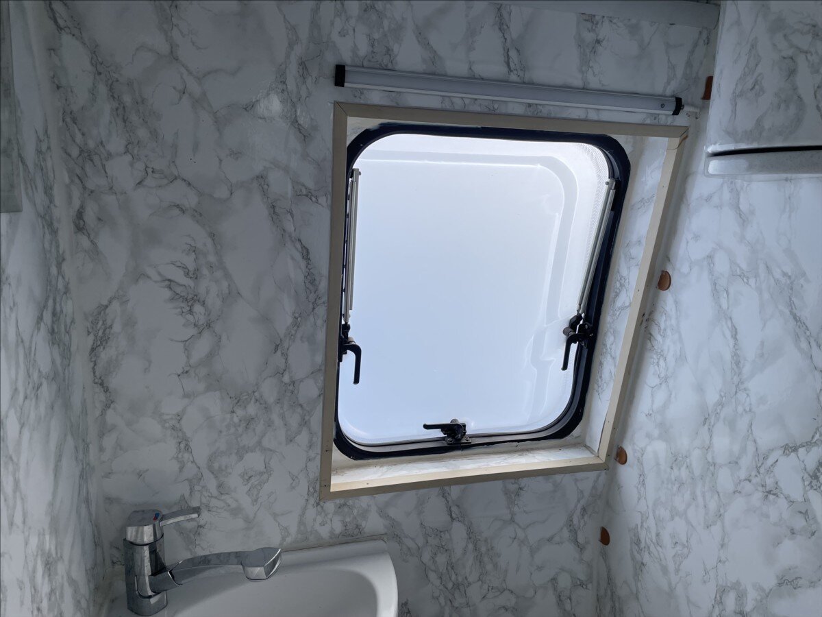 Peugeot Ostatní Ostatní 2,8 l 93 kw