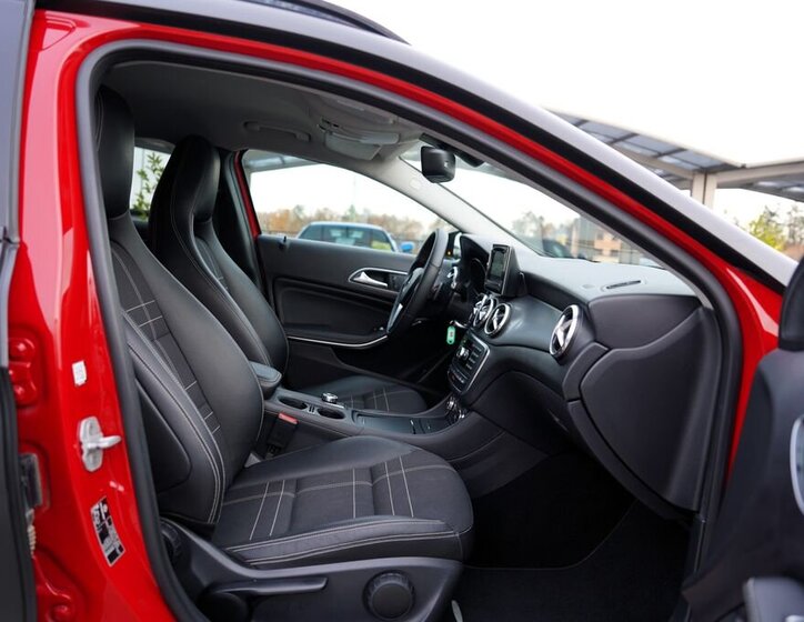 Mercedes-Benz GLA 26