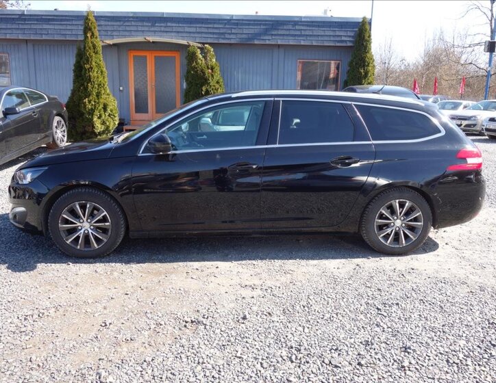 Peugeot 308 Kombi 1,6 l 88 kw