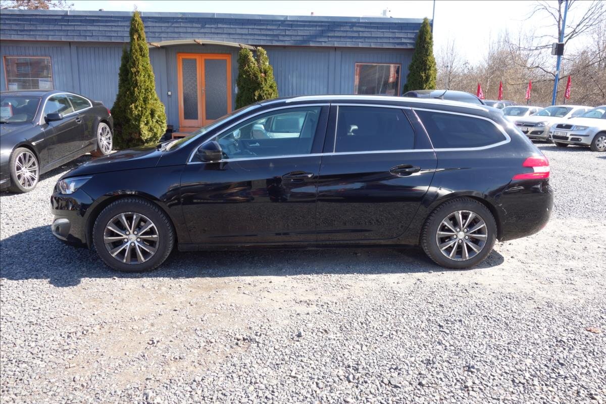 Peugeot 308 Kombi 1,6 l 88 kw