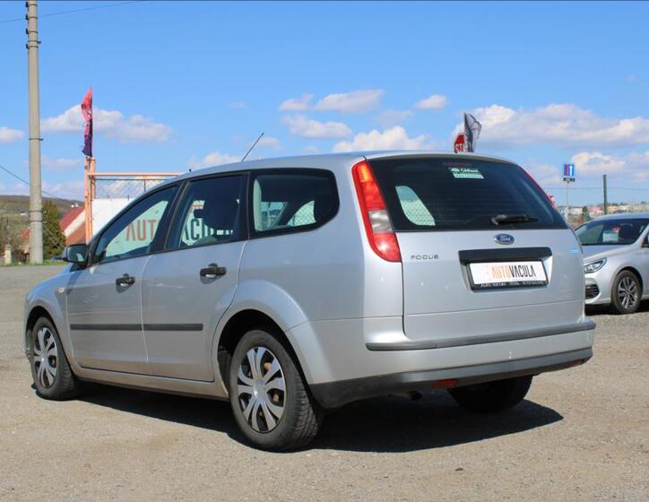 Ford Focus 7