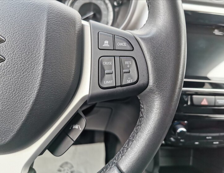 Suzuki Vitara Hatchback 1,4 l 95 kw