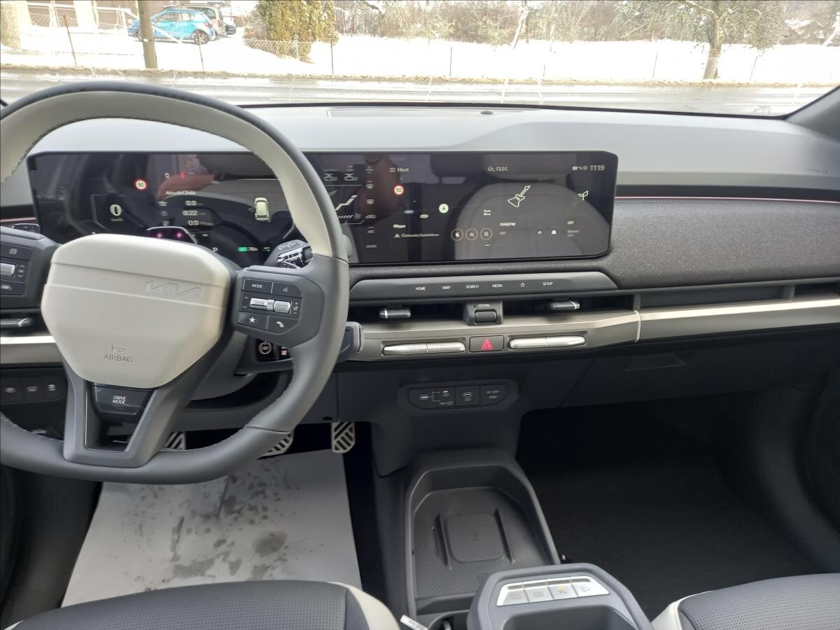 KIA EV3 SUV / Terénní 0,0 150 kw