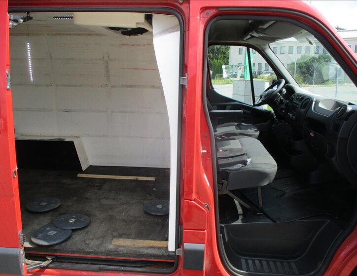 Renault Master Ostatní 2,3 l 81 kw