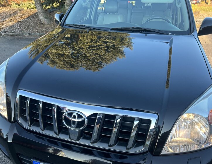 Toyota Land Cruiser 12